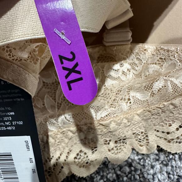 New with Tag! BALI Comfort 2XL Flex-Fit Bra, DF6591, Nude Lace, Convertible Back - Picture 4 of 7